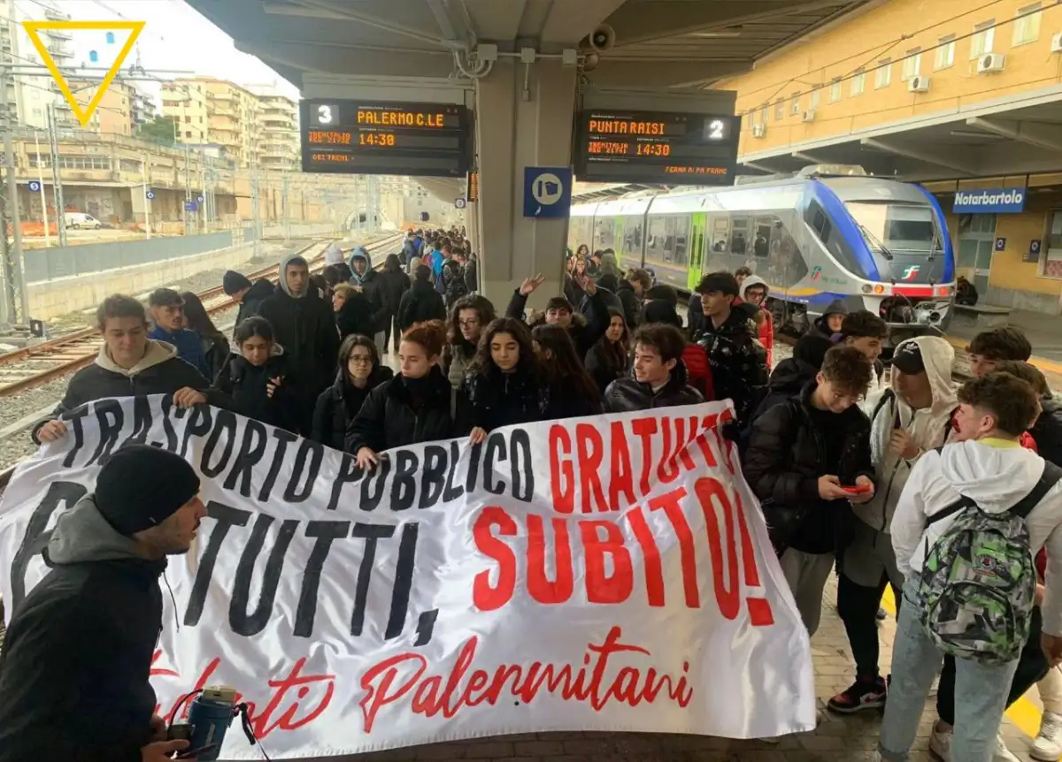 Palermo: studenti irrompono alla stazione Notarbartolo contro l’aumento dei biglietti