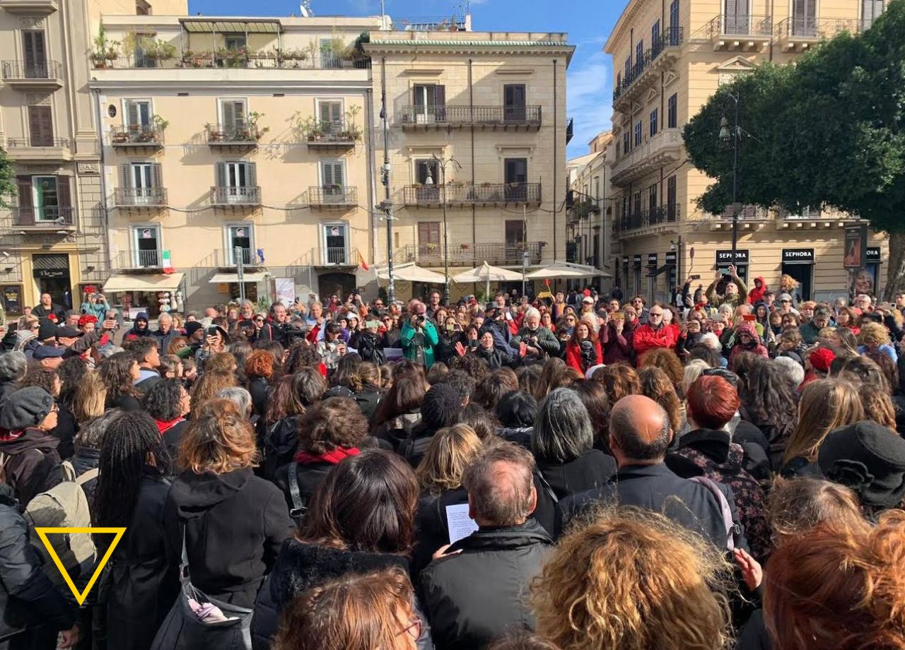 Centinaia di donne in piazza a Palermo: basta violenza